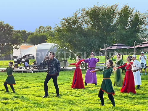 星野上 • 帐篷建筑案例 | 内蒙古呼和浩特峪见小镇营地