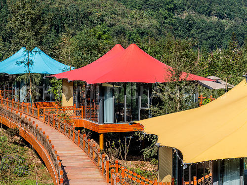 星野上 • 帐篷建筑案例 | 四川龙神沟黄金坝露营地